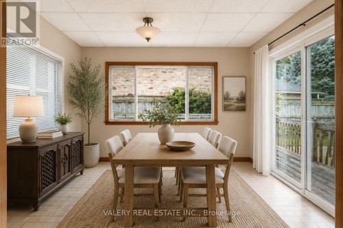 Virtually Staged - 34 Chalmers Street N, Cambridge, ON 