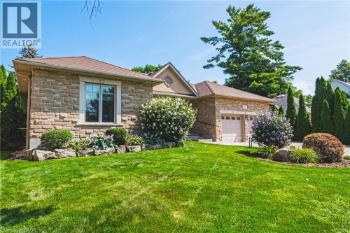 231 Pine Cove Road, Burlington, ON 