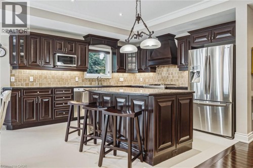 231 Pine Cove Road, Burlington, ON 