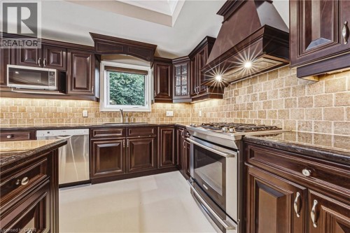 231 Pine Cove Road, Burlington, ON 