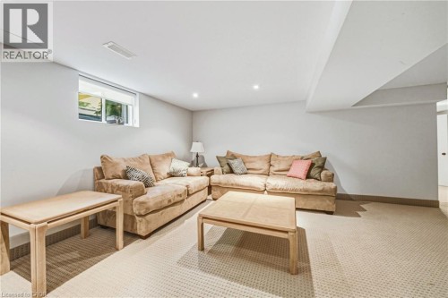 231 Pine Cove Road, Burlington, ON 