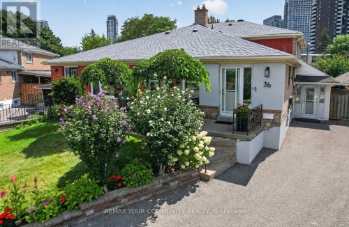 36 Crossbow Crescent, Toronto, ON 