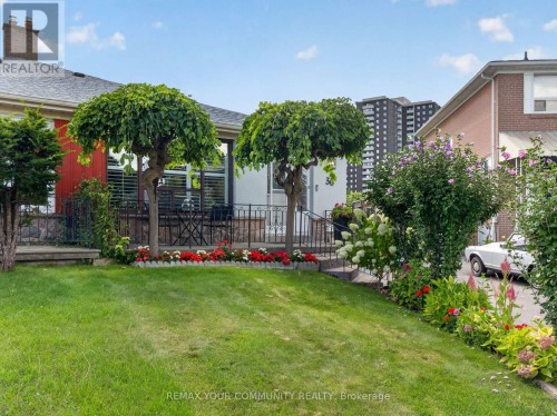 36 Crossbow Crescent, Toronto, ON 