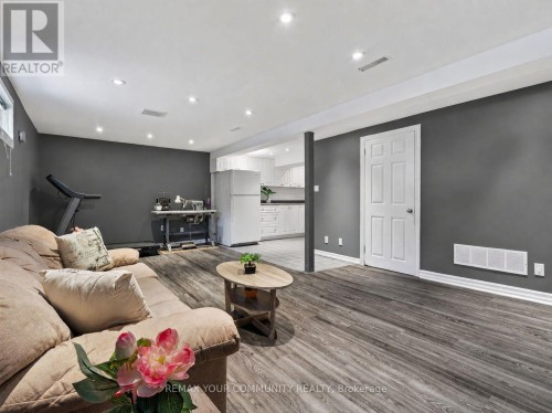 36 Crossbow Crescent, Toronto, ON 
