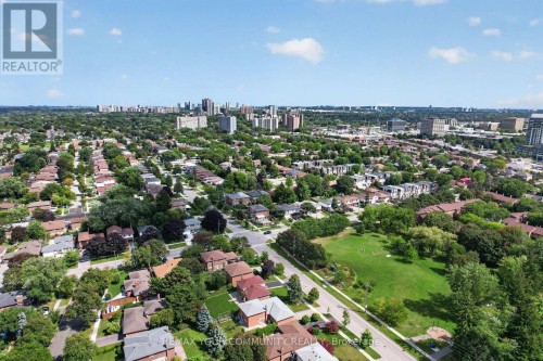 36 Crossbow Crescent, Toronto, ON 