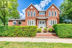 2101 GALENA CRESCENT Oakville, ON L6H 4A2