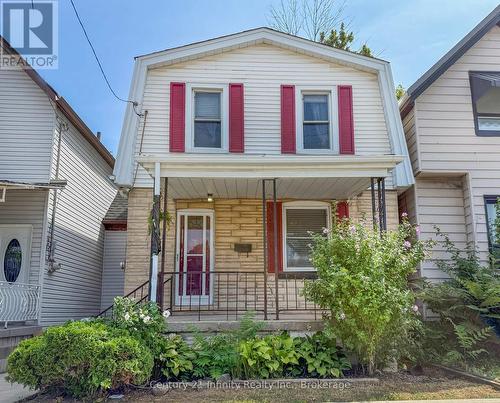 128 BIRCH AVENUE  Hamilton (Gibson), ON L8L 6H7