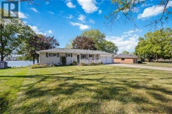 563 RIVERSIDE DRIVE  St Clair, ON N0N 1G0