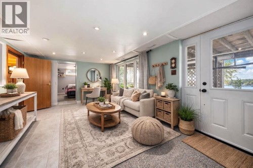 563 Riverside Drive, St Clair, ON 