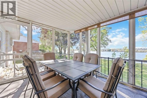 563 Riverside Drive, St Clair, ON 