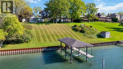 563 Riverside Drive, St Clair, ON 
