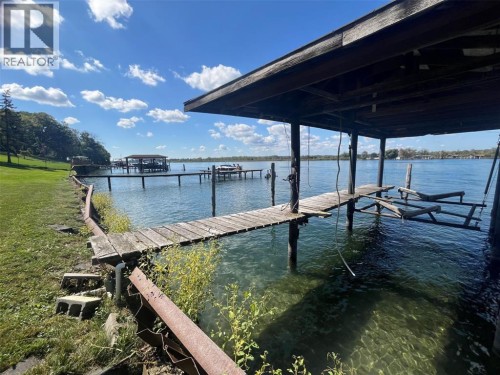 563 Riverside Drive, St Clair, ON 