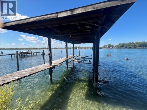 563 Riverside Drive, St Clair, ON 