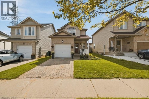 116 Henhoeffer Crescent, Kitchener, ON 