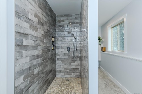 7487 Relke Rd, Duncan, BC 