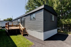 14-5300 Rue Bachand  Longueuil (Saint-Hubert), QC J3Y 0X8