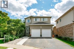 107 GLENCLIFFE Court  Kitchener, ON N2B 3X1