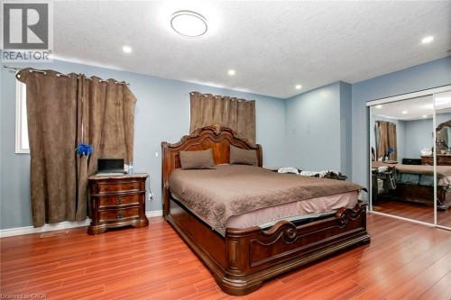 107 Glencliffe Court, Kitchener, ON 