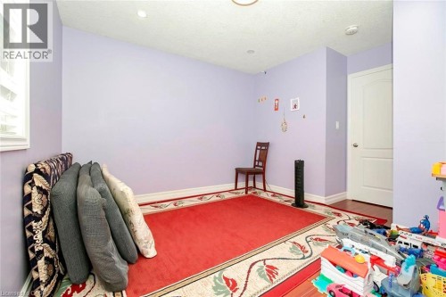 107 Glencliffe Court, Kitchener, ON 