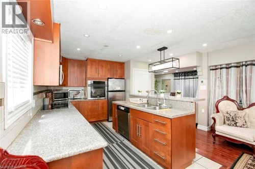 107 Glencliffe Court, Kitchener, ON 