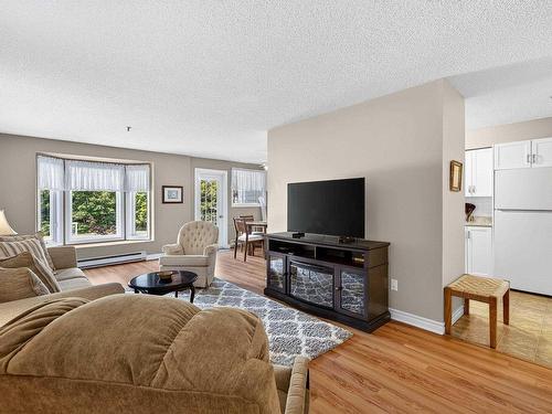 211 15 Knightsridge Drive, Halifax, NS 
