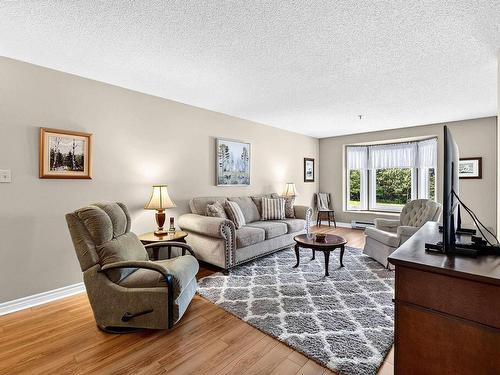 211 15 Knightsridge Drive, Halifax, NS 