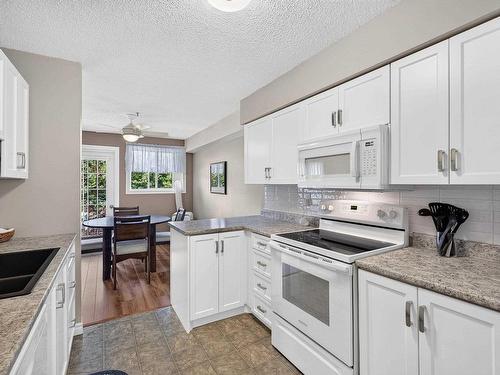 211 15 Knightsridge Drive, Halifax, NS 