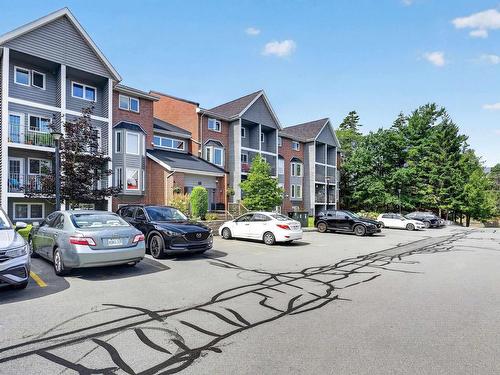 211 15 Knightsridge Drive, Halifax, NS 