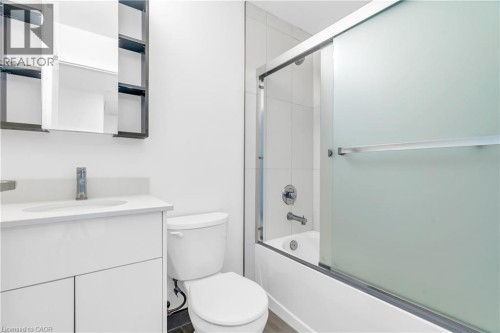 60 FREDERICK Street Unit# 1914 , Kitchener, Ontario N2H 0C7 5