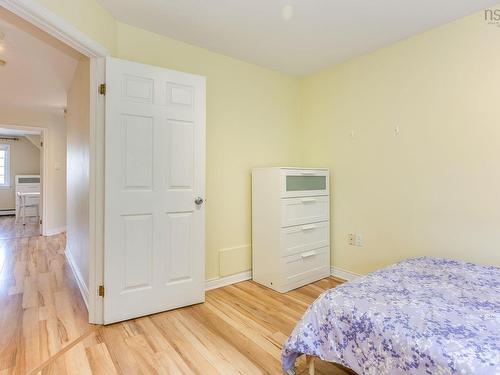 8 Wembley Place, Halifax, NS 
