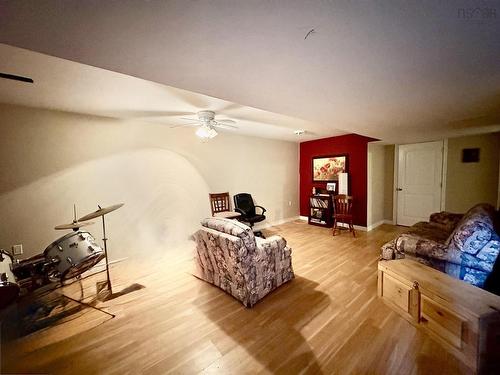 14536 Highway 1, Wilmot, NS 