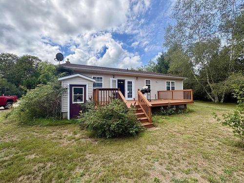 14536 Highway 1, Wilmot, NS 