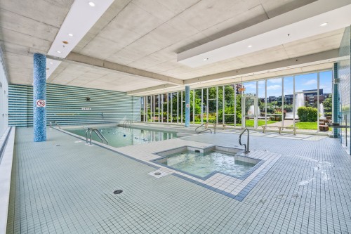 Piscine - 1301-1280 Rue St-Jacques, Montréal (Ville-Marie), QC 