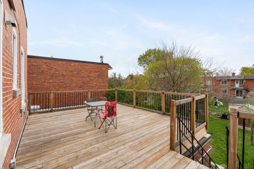 Balcon - 5412 Av. Montclair, Montréal (Côte-Des-Neiges/Notre-Dame-De-Grâce), QC 