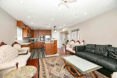 107 Glencliffe Court, Kitchener, ON 
