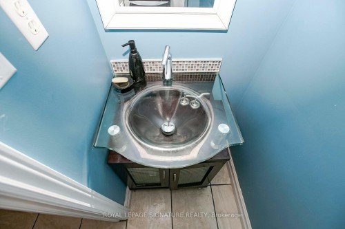 107 Glencliffe Court, Kitchener, ON 