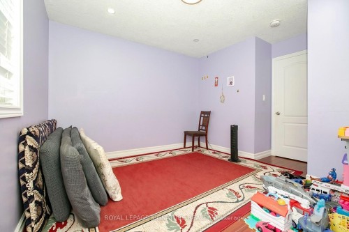 107 Glencliffe Court, Kitchener, ON 