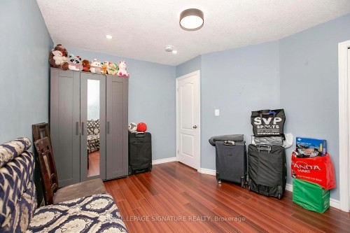 107 Glencliffe Court, Kitchener, ON 
