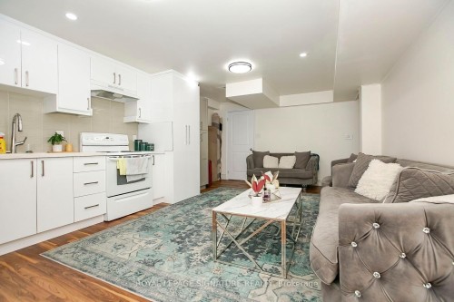 107 Glencliffe Court, Kitchener, ON 