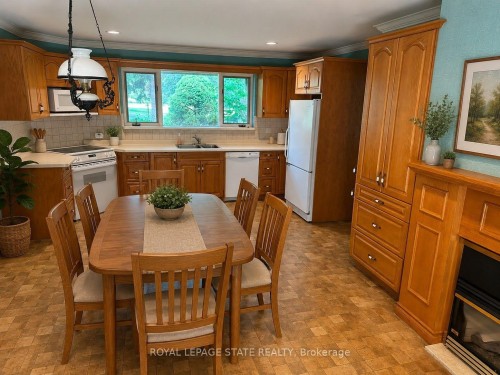 44 Colquhoun Crescent, Hamilton, ON 