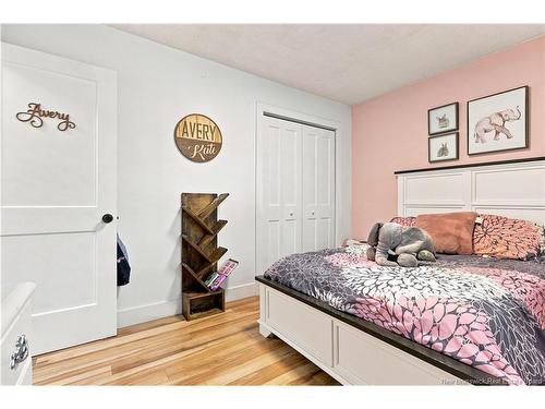 150 Charing Cres, Fredericton, NB 