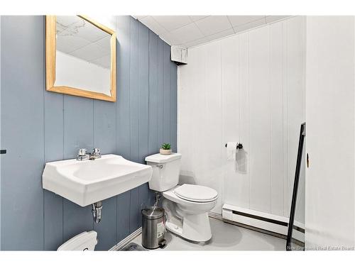 150 Charing Cres, Fredericton, NB 