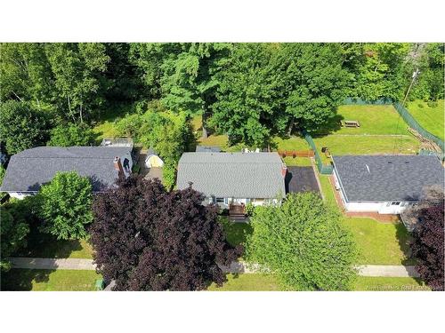 150 Charing Cres, Fredericton, NB 
