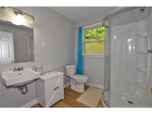 242 Highland Ave, Fredericton, NB 