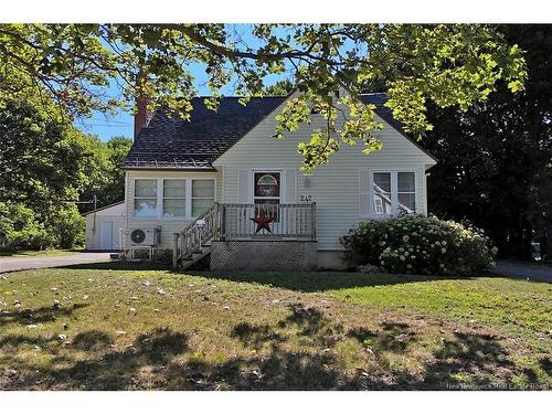 242 Highland Ave, Fredericton, NB 