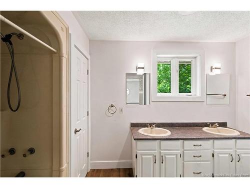 430 Waterville Rd, Waterville, NB 