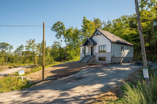 Façade - 86 Rue Du Belvédère, Saint-Hippolyte, QC 