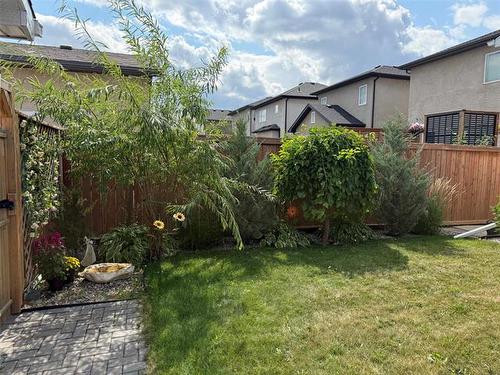 59 Chelston Gate, Winnipeg, MB 