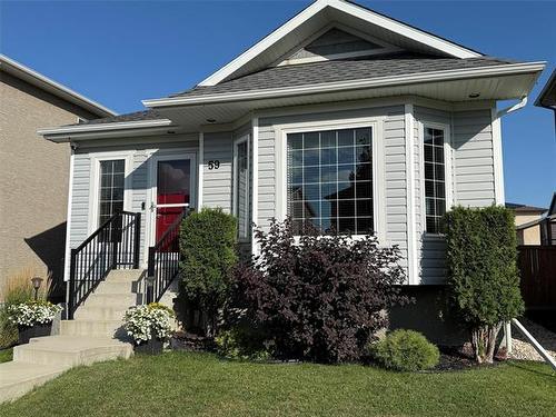 59 Chelston Gate, Winnipeg, MB 
