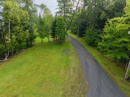 Courtyard - 229 Ch. Du Lac-Bolduc, Adstock, QC 